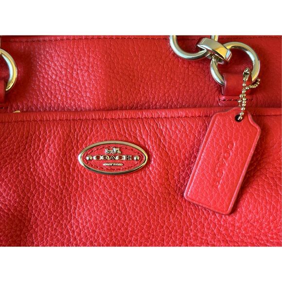 Coach Mini Ellis Tote in cardinal red pebbled leather career holiday minimalist - Picture 3 of 10